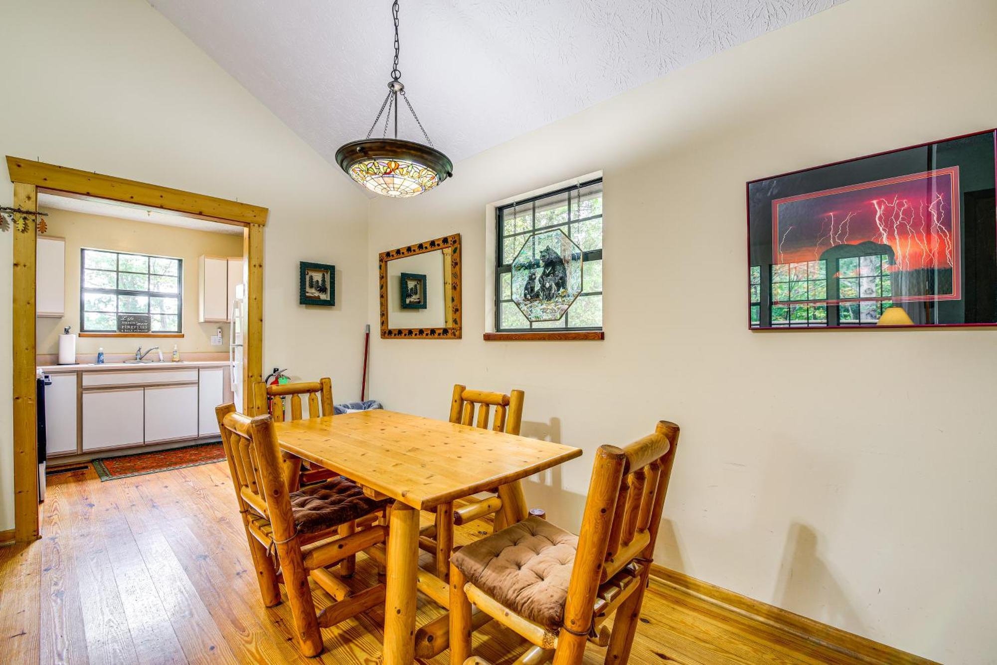 Pet-Friendly Sevierville Rental With Private Hot Tub מראה חיצוני תמונה